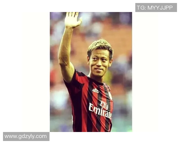 足球健将的荣耀之路：从青涩少年到绿茵场上的传奇巨星